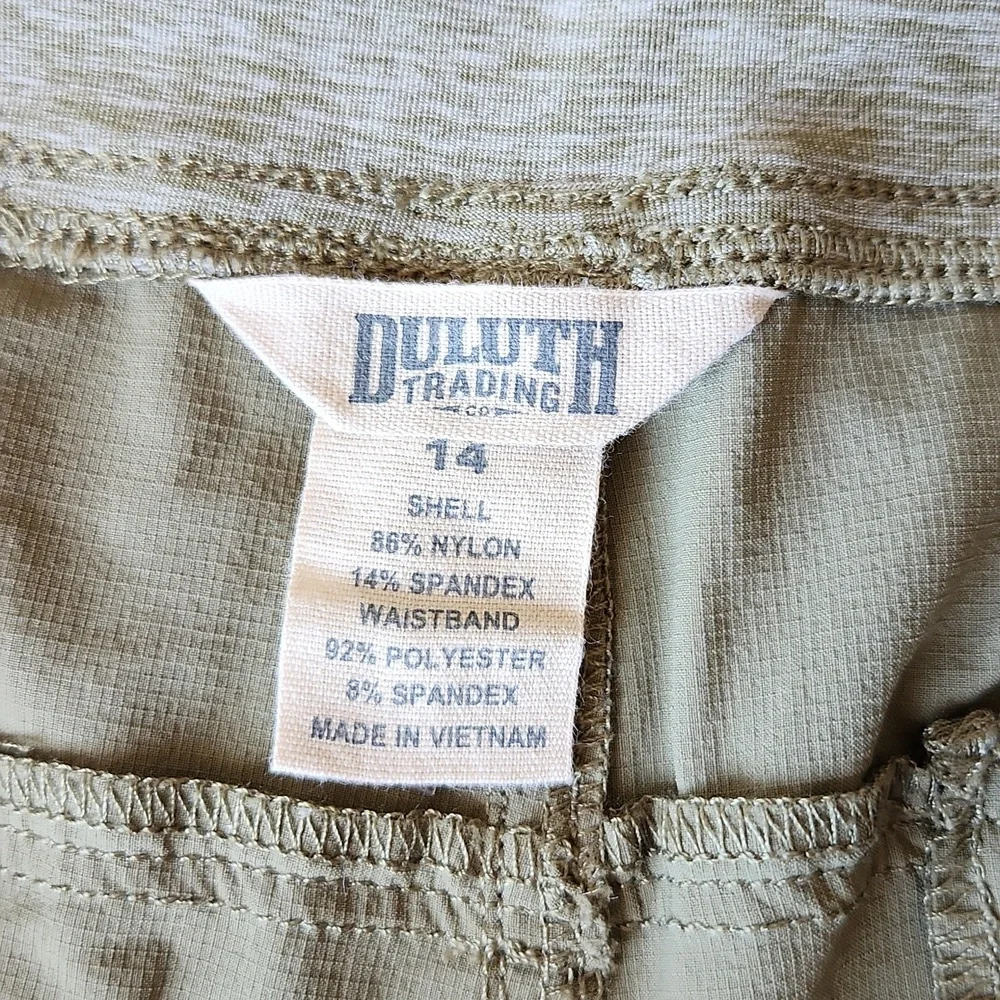 Duluth Trading Company ARMADILLO COOLING SHORTS Women's 14 - Picture 2 of 8